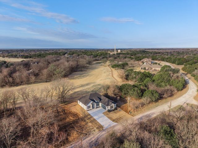 39290 Cedar Trail, Whitney, TX 76692