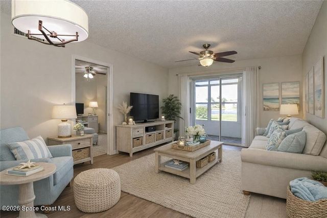 464 Grove Isle Circle, Vero Beach, FL 32962