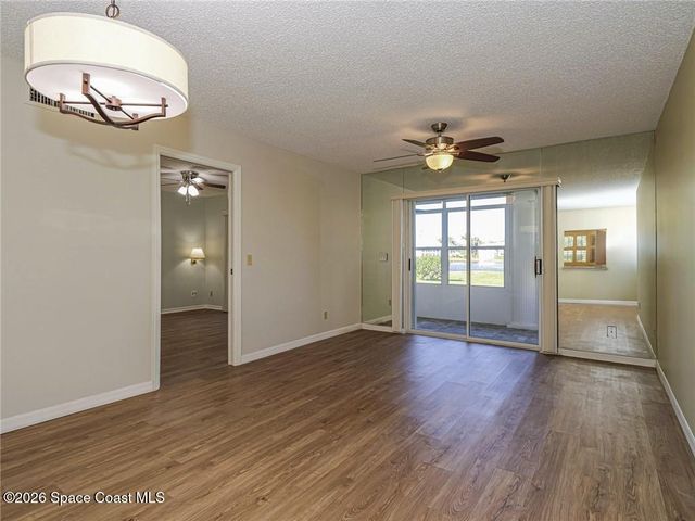 464 Grove Isle Circle, Vero Beach, FL 32962