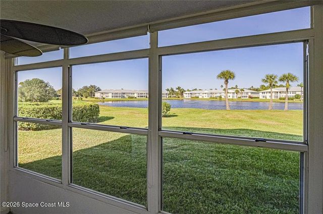 464 Grove Isle Circle, Vero Beach, FL 32962