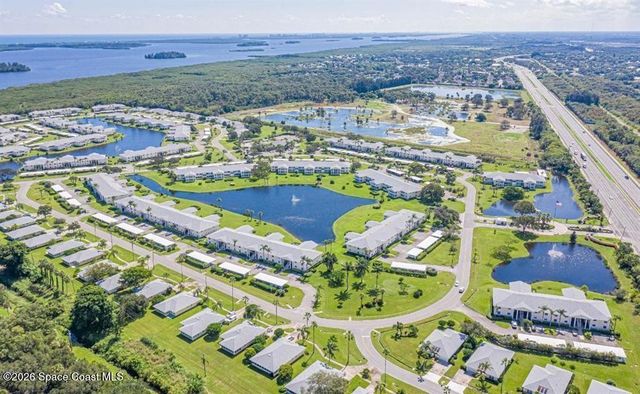 464 Grove Isle Circle, Vero Beach, FL 32962