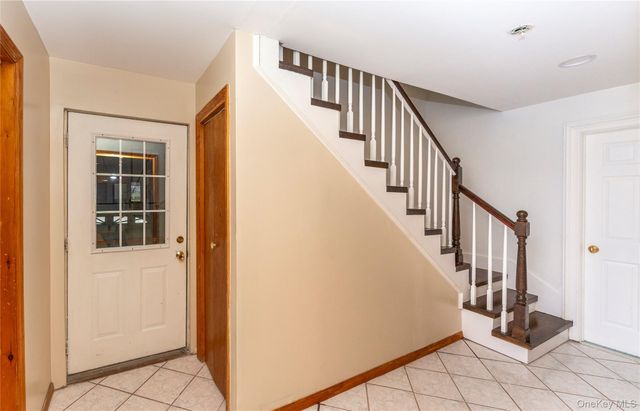 9 Caroline Drive, Patterson, NY 12563