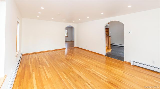 9 Caroline Drive, Patterson, NY 12563