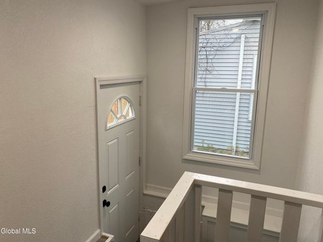 1084 Webster Street, Schenectady, NY 12303