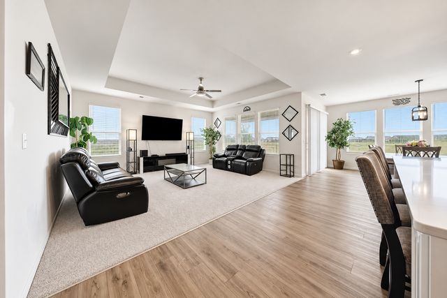 3195 Lincoln Prairie Boulevard, Aurora, IL 60503