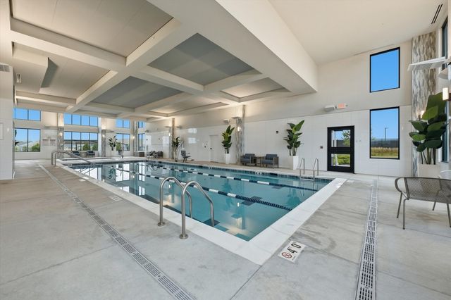 3195 Lincoln Prairie Boulevard, Aurora, IL 60503