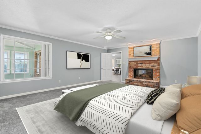 8264 WHISPERING PINES CIR, Memphis, TN 38139