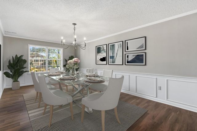 8264 WHISPERING PINES CIR, Memphis, TN 38139