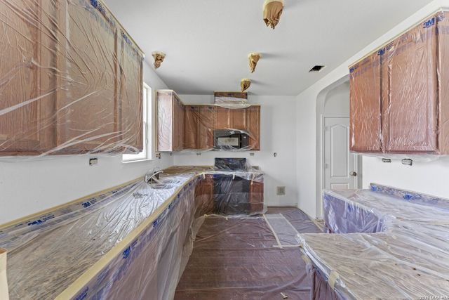 4423 Donley Bayou, San Antonio, TX 78245