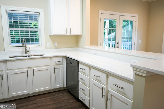 118 Fox Fire Court, Dublin, GA 31021
