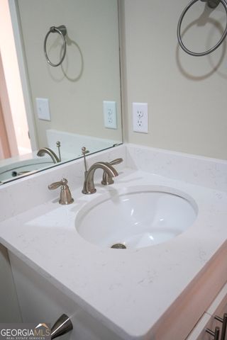 118 Fox Fire Court, Dublin, GA 31021