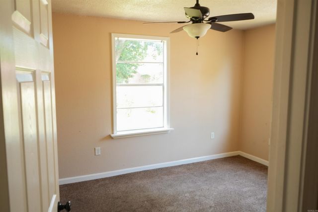 4909 School Street, North Little Rock, AR 72117