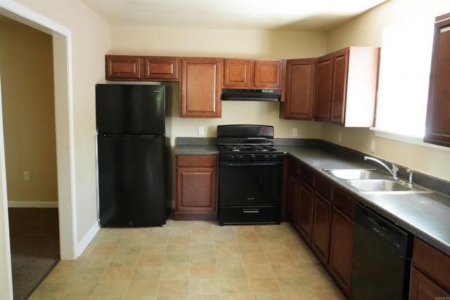 4909 School Street, North Little Rock, AR 72117