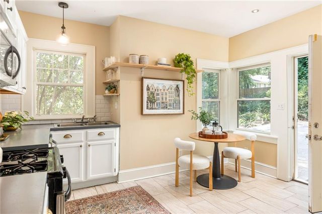964 Byron Drive SW, Atlanta, GA 30310