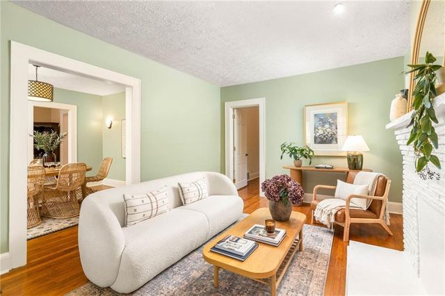 964 Byron Drive SW, Atlanta, GA 30310