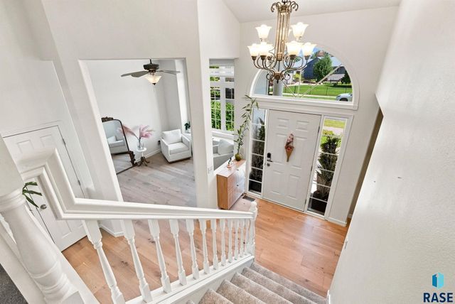 7305 S Russet Dr Drive, Sioux Falls, SD 57108
