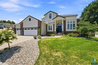 7305 S Russet Dr Drive, Sioux Falls, SD 57108