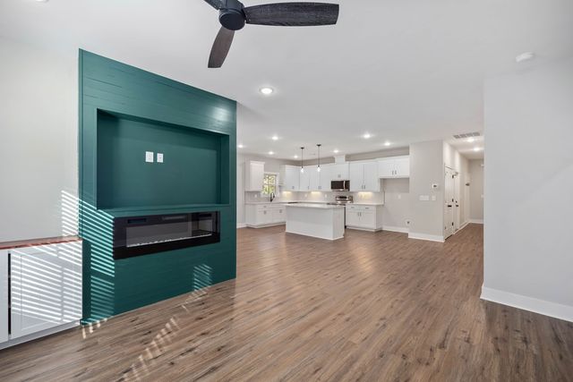 211 Dorsey Drive, Hamilton, GA 31811