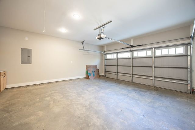 211 Dorsey Drive, Hamilton, GA 31811