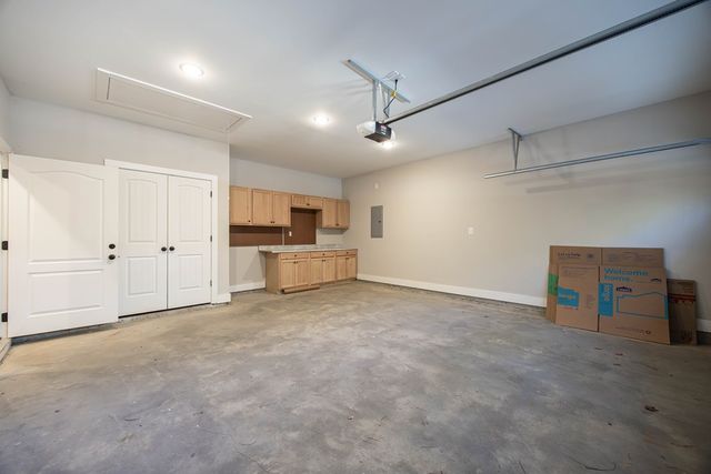 211 Dorsey Drive, Hamilton, GA 31811