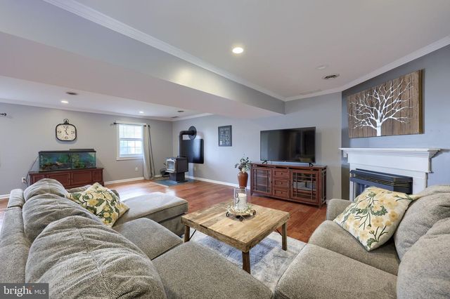170 OVERVIEW CIR W, Red Lion, PA 17356