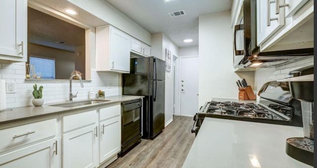 1338 Christopher Ave 2320A, Round Rock, TX 78681