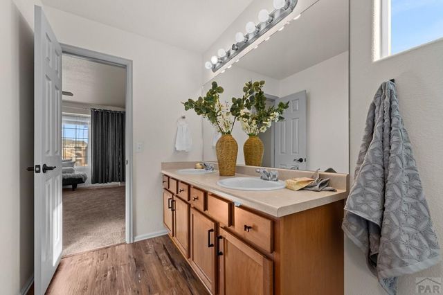 5151 Goldking Rd, Pueblo, CO 81008