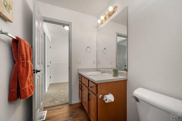 5151 Goldking Rd, Pueblo, CO 81008