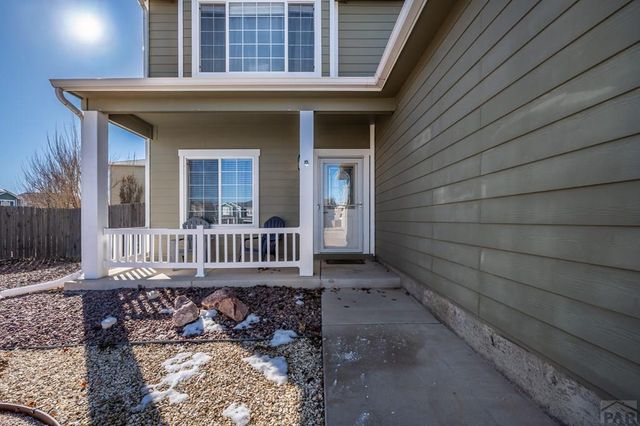 5151 Goldking Rd, Pueblo, CO 81008