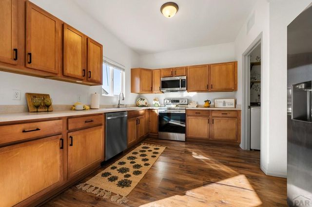 5151 Goldking Rd, Pueblo, CO 81008