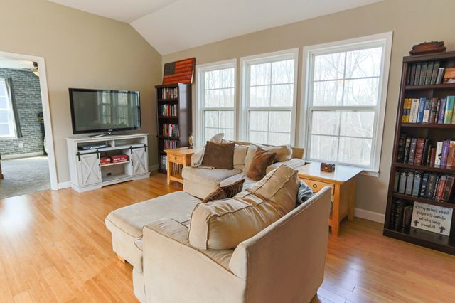 161 Shiloh Ln, Smithville, TN 37166