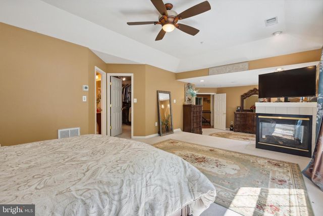 4206 HUNTCHASE DR, Bowie, MD 20720