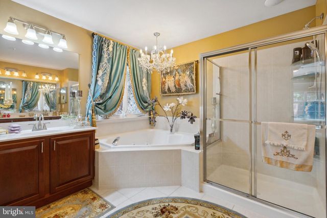 4206 HUNTCHASE DR, Bowie, MD 20720