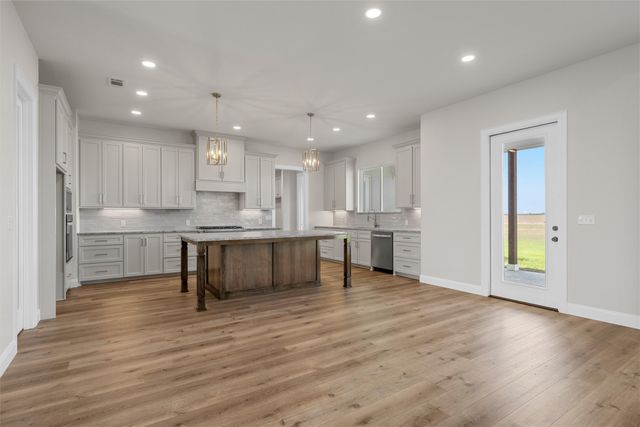 995 Galaxy Road, Woodway, TX 76712