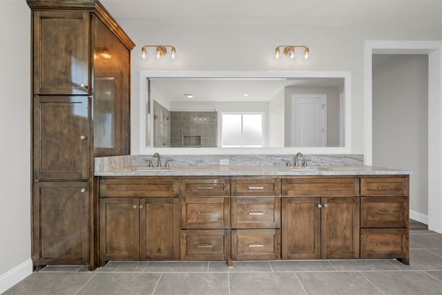 995 Galaxy Road, Woodway, TX 76712