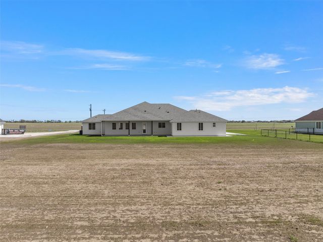 995 Galaxy Road, Woodway, TX 76712