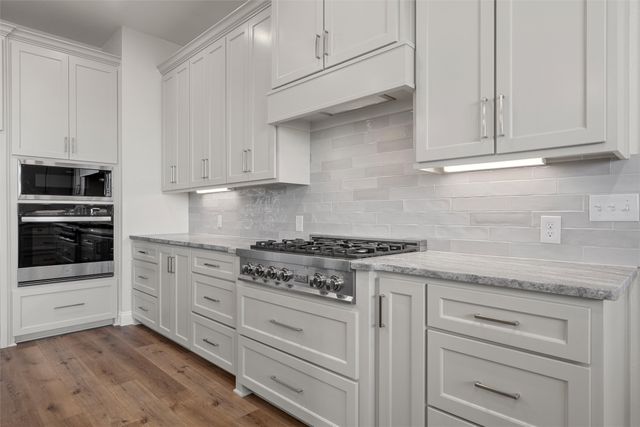 995 Galaxy Road, Woodway, TX 76712