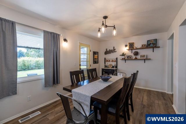 1302 Mandarin St NE, Keizer, OR 97303