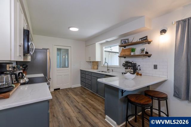 1302 Mandarin St NE, Keizer, OR 97303