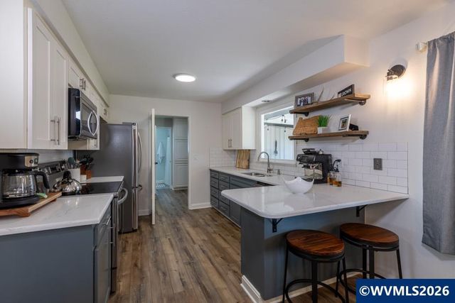 1302 Mandarin St NE, Keizer, OR 97303