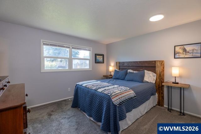 1302 Mandarin St NE, Keizer, OR 97303