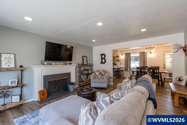 1302 Mandarin St NE, Keizer, OR 97303