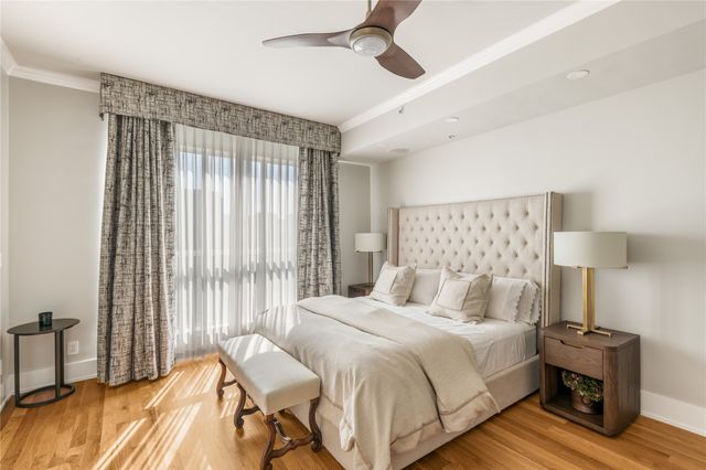 3401 Lee Parkway 404, Dallas, TX 75219