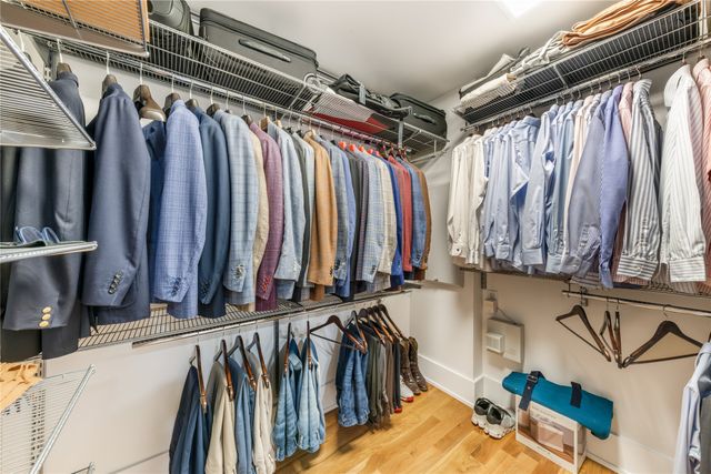 3401 Lee Parkway 404, Dallas, TX 75219