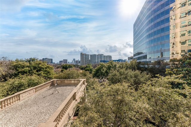 3401 Lee Parkway 404, Dallas, TX 75219