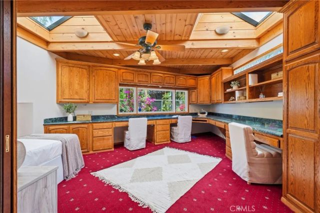 1044 N Pass Ave, Burbank, CA 91505