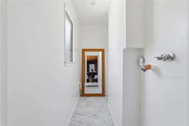 1044 N Pass Ave, Burbank, CA 91505