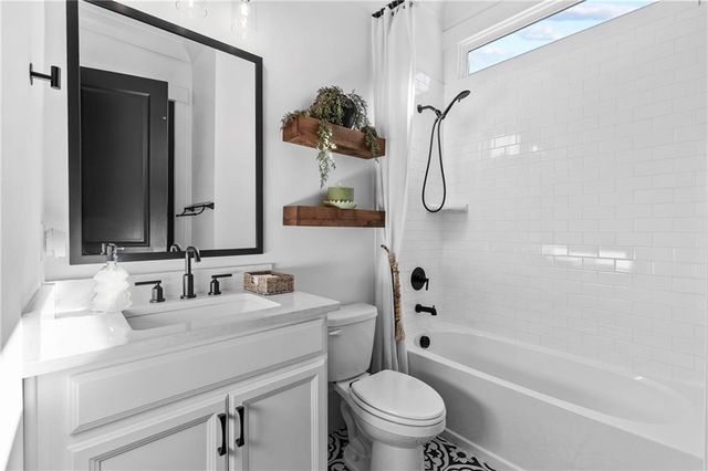 222 Jackson Heights Lane, Marietta, GA 30064