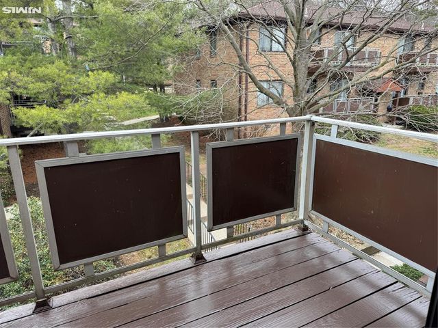 101 Bellgrove Drive 1B, Mahwah, NJ 07430