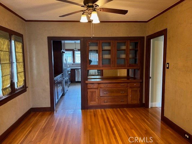 425 W Lime Avenue, Monrovia, CA 91016